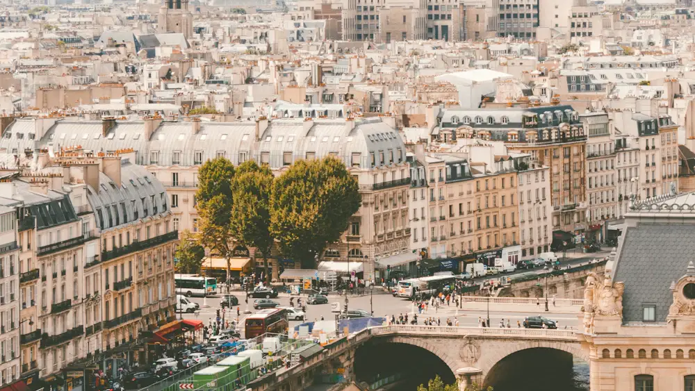 Contacter un expert-comptable : bords de Seine